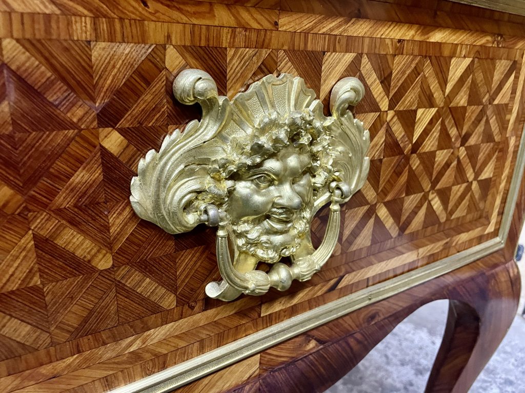 Bureau Régence